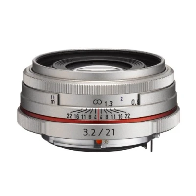 Abbildung von Pentax HD DA 21mm F3,2AL Limited Objektiv silber