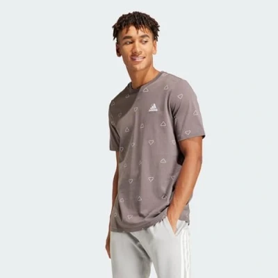 Abbildung von adidas Men&#039;s Seasonal Essentials Monogram Graphic Tee T Shirt, Charcoal, S