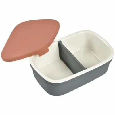 Abbildung von BÉABA, Lunchbox Keramik, Bentos, Babymahlzeiten, Keramik Snack /Mahlzeitenbox, Silikonhülle, gesunde Materialien, ofen und mikrowellenkompatibel, 540 ml, Mineral/Terracotta