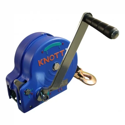 Abbildung von Handwinde gebremst KNOTT, 1 speed, 450kg, Windengurt 7m mit Haken TrailerPlus Anhängerersatzteile