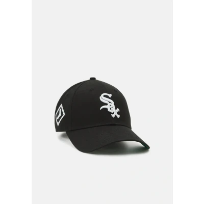 Abbildung von New Era TEAM SIDE Patch Unisex Cap, Größe: One Size, Black