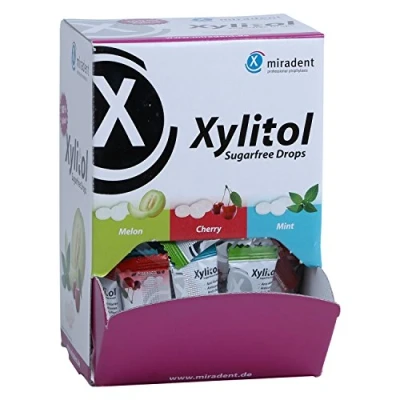 Abbildung von miradent Xylitol Drops Schüttbox 100 St. 3 Geschmacksrichtungen vegane Xylit Zahnpflege Lutschbonbons für Kinder &amp; Erwachsene ohne Aspartam, Sorbitol, Laktose, Titanium Dioxid zuckerfrei