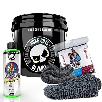 Abbildung von Nuke Guys Auto Wasch Eimer Set Skull Bucket 3,5GAL + Thick Shampoo 0,5L Shiny Wheels Mikrofaserset Waschhandschuh &amp; Trockentuch