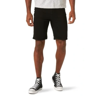 Abbildung von Wrangler Authentics Herren Klassische lockerer Passform und fünf Taschen Jeans Shorts, Jet Black, 40