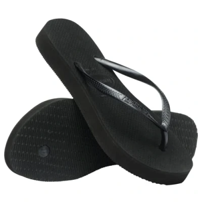 Abbildung von Havaianas Slim Flatform, elegante, langlebige und vielseitige Badelatschen, mit 2,5 cm dicker Sohle, dünne Riemen, Damen