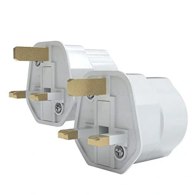 Abbildung von EAZY CASE 2x Travel Adapter UK Reiseadapter Stromstecker Stromadapter Typ G, 2er Set EU auf Strom England 3pin Buchse Netzadapter Weiß