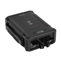 Abbildung von Sandberg Survivor Powerbank 8in1 96000, Tragbares Ladegerät, Extreme Kapazität, Kabelloses Laden, USB C, 12V/15A Zigarettenanzünder Output, Laptop DC Ausgang, Schnellladegerät, Taschenlampe