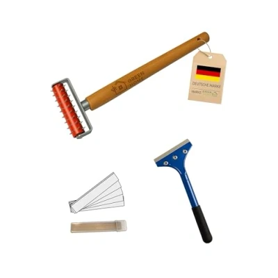 Abbildung von Green Home Stachelwalze 150 x 500 mm, Nagelroller, Igelwalze, Tapetenigel zum perforieren von Tapeten (Stachelroller + Farbschaber 10 Ersatzklingen)