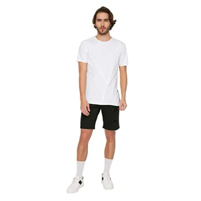 Abbildung von Trendyol Herren Männer Slim Fit Kurzarm Tshirt T Shirt, Weiß, S EU