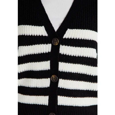 Abbildung von Vero Moda Vmlea V NECK Strickjacke, Damen, Größe: XS, Black/cloud dancer
