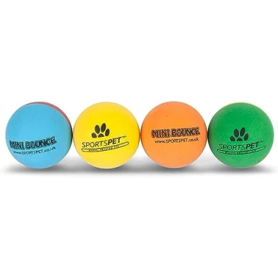 Abbildung von SPORTSPET Mini Bounce Ball Premium Hundebälle aus Naturkautschuk für Welpen und Katzen (4er Pack) (45mm)
