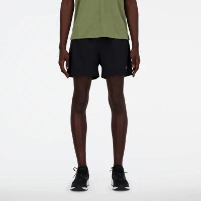 Abbildung von New Balance Essentials Short kurze Sporthose black, Herren, Größe: XL, Black