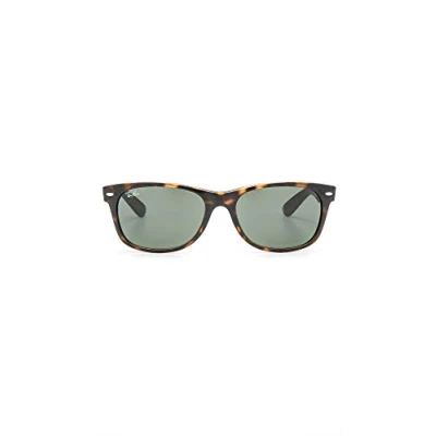 Abbildung von Ray Ban New Wayfarer Classic RB2132 902L 55 Sonnenbrille
