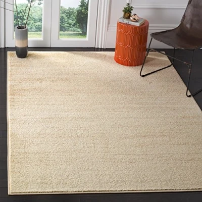 Abbildung von SAFAVIEH Modern Teppich für Wohnzimmer, Esszimmer, Schlafzimmer Adirondack Collection, Kurzer Flor, Champagner und Sahne, 122 X 183 cm