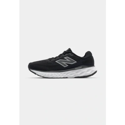 Abbildung von New Balance Fresh FOAM X EVOZ V4 Laufschuh Straße, Herren, Größe: 40, Black Schuhe
