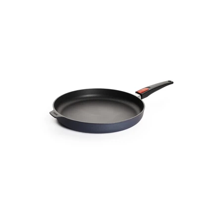 Abbildung von Woll Diamond Lite Flachpfanne Induktiv , Ø 32 cm, 5 cm hoch, mit abnehmbarem Stiel Geeignet für alle Herdarten, Aluminiumguss, Antihaft Versiegelung, backofenfest, anthrazit