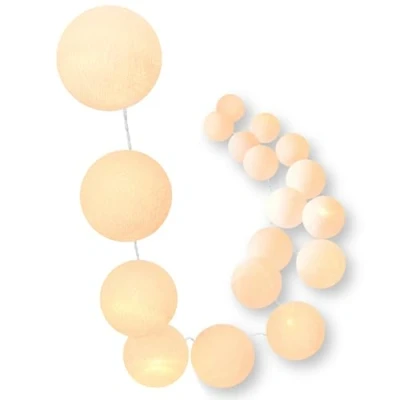 Abbildung von CREATIVECOTTON LED Lichterkette mit Cotton Balls inkl. Timer und Dimmer (Honey, 35 Kugeln)