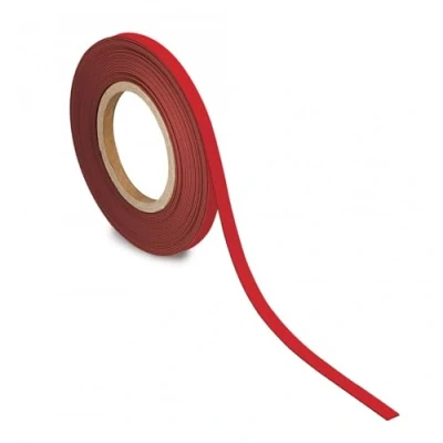 Abbildung von MAUL Kennzeichnungsband 10mm x 1mm Beschriftbares Band mit magnetischer Rückseite Vielseitig anwendbar in Büro, Werkstatt, Lager und Küche Individuell zuschneidbar 10m Länge Rot