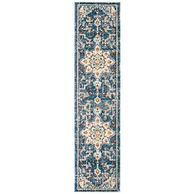 Abbildung von SAFAVIEH Distressed Teppich für Wohnzimmer, Esszimmer, Schlafzimmer Madison Collection, Kurzer Flor, Blau und Hellblau, 61 X 244 cm