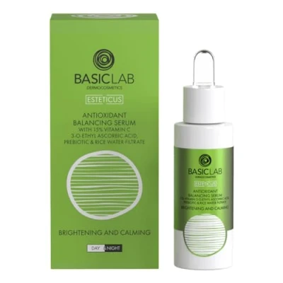 Abbildung von BasicLab Dermocosmetics Illuminierendes Gesichtsserum mit 15% Vitamin C 30 ml Spendet Feuchtigkeit, beruhigt Irritationen und entzündliche Veränderungen, Für Frauen Männer