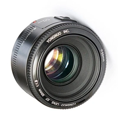 Abbildung von YONGNUO 50 mm F1.8 Objektiv, große Blende, Autofokus Objektiv für Canon EF Mount EOS Kamera etc. (5DIII / 5DII 6D 60D 600D 650D 1000D 1100D 1200D 10D 20D 300D 350D).