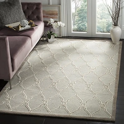 Abbildung von SAFAVIEH Modern Teppich für Wohnzimmer, Esszimmer, Schlafzimmer Cambridge Collection, Kurzer Flor, Hellgrau und Elfenbein, 122 X 183 cm