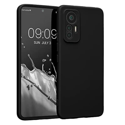 Abbildung von kwmobile Handyhülle kompatibel mit Xiaomi 12 Lite 5G Hülle Handy Case aus weichem Silikon in Schwarz matt