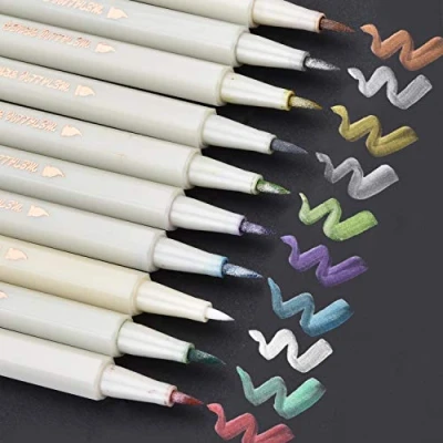 Abbildung von DealKits Metallic Pinselstifte Set, 10 Farben Marker Stifte, Metallischen Stift Pens für Kartenherstellung DIY Fotoalbum Gästebuch Hochzeit Papier Glas Kunststoff Stein (1 2MM, Weiche Spitze)
