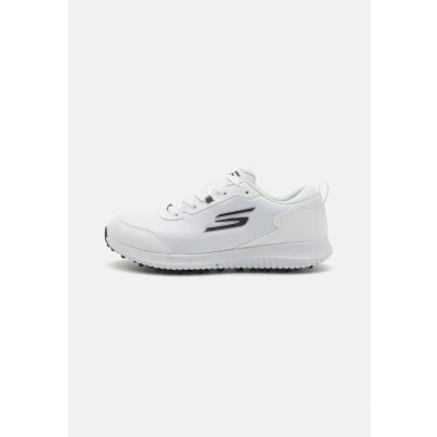Abbildung von Skechers Performance GO GOLF MAX Fairway 4 Golfschuh, Herren, Größe: 44, White/silver Schuhe