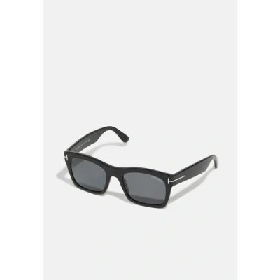 Abbildung von Tom Ford Nico 02 FT1062 01A 56 Sonnenbrille