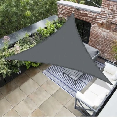 Abbildung von AXT SHADE Sonnensegel Dreieckig 3,6x3,6x3,6m Atmungsaktiv Wasserdurchlässig Sonnenschutz Wetterschutz Windschutz HDPE mit UV Schutz für Terrasse Balkon Garten Grau Anthrazit