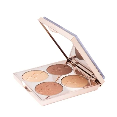 Abbildung von Dermacol Highlighters Palettes enthält lebendige Farbtöne für strahlenden Glanz und leuchtenden Effekt auf Ihrem täglichen Make up.