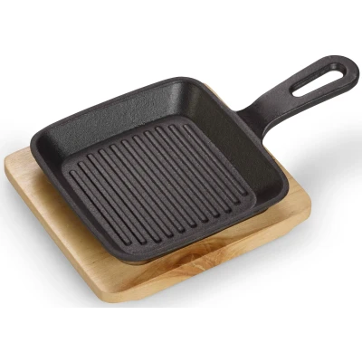 Abbildung von ECHTWERK Grillpfanne quadratische Auflaufform mit Servierbrett, Gusseisen (Set, 2 tlg), Grillstreifen, Bereits eingebrannt, Für Backöfen &amp; Grill