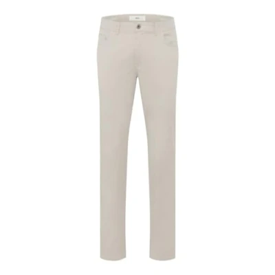Abbildung von Brax Herren Style Cadiz U Ultralight Five pocket Freizeithose Beige 32W / 32L