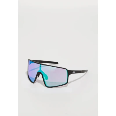Abbildung von Bliz Sunglasses Modell 0ZB7015, 07 Matte Black Nonrose 42