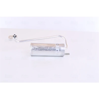 Abbildung von NISSENS 95339 Trockner R 134a Aluminium OPEL: Vectra C Caravan, Signum CC, SAAB: 9 3 Kombi