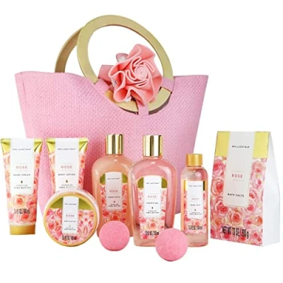 Abbildung von SPA LUXETIQUE Damen Bade Geschenkset 10tlg Rosenduft Geschenke für Frauen mit Handtasche, Geburtstagsgeschenke Damen, Wellness set Frauen, Muttertagsgeschenk, Weihnachtsgeschenke