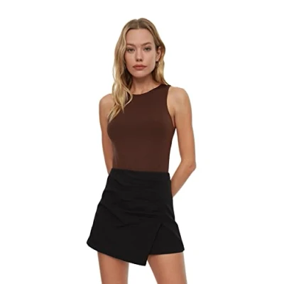 Abbildung von Trendyol Women&#039;s Gestrickter Körper mit dunklen Nieten T Shirt, Dark Brown, Extra Small