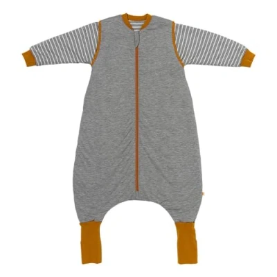 Abbildung von schlummersack Baby Schlafsack mit Füßen 2.5 Tog 70 cm Grau aus Modal Beinen und verlängerten Bündchen für eine Körpergröße von 80cm Ärmel