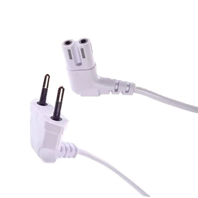 Abbildung von shortix kurzes Netzkabel (Stromkabel mit gewinkeltem Euro Flachstecker auf gewinkelte 8 Buchse). weiß. 75cm.