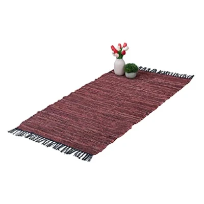 Abbildung von Relaxdays Flickenteppich, 70 x 140 cm, Baumwolle &amp; Leder, Teppichläufer mit Fransen, rutschfest, Fleckerlteppich, rot