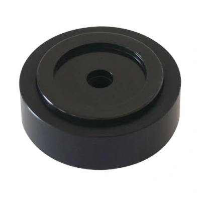 Abbildung von Dynavox Aluminium Füsse für HiFi Geräte, 4er Set, polierte Füße mit hoher Stabilität und Gummi Dämpfern, schwarz