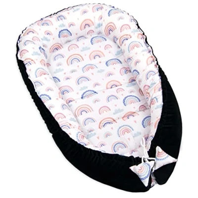 Abbildung von PIMKO Multifunktionale 2seitig Babynest Kuschelnest Kokon für Babys Nestchen antiallergischre Neugeborene Reisebett 55 x 90cm Baumwolle und VELVET (Schwarz)
