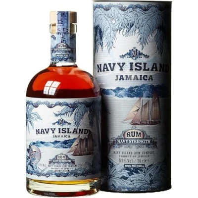 Abbildung von Navy Island Strenght 100% Potstill Matured Jamaica Rum 700 ml 57% Vol. Natürlicher Geschmack Blend aus ausgewählten Rumsorten Intensive Reifung in Ex Bourbon Fässern