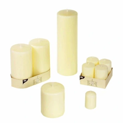 Abbildung von 12 Stumpenkerzen Ø 40 mm · 60 elfenbein &quot;Ivory&quot; mit Flachkopf