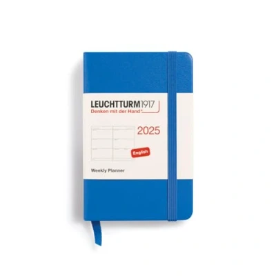Abbildung von LEUCHTTURM1917 370679 Wochenkalender Mini (A7) 2025, Sky, Englisch