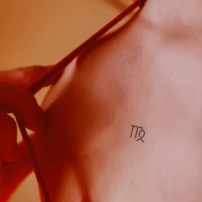 Abbildung von Inkster Tattoo Jungfrau vegane &amp; wasserfeste Temporäre Tattoos für Erwachsene EU Kosmetikzertifizierte Farbe revolutionäres 2 Wochen Premium Klebetattoos Fake