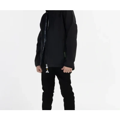 Abbildung von SCHMUDDELWEDDA Softshelljacke recyceltes Material 110 / Schwarz 94% Polyester (recycelt) 6% Elasthan