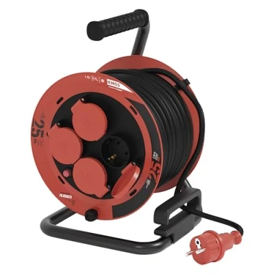 Abbildung von EMOS Kabeltrommel 25m 4 Schuko Steckdosen mit erhöhtem Berührungschutz wasserdicht &amp; kältebeständig, schlagfest 230V, 10A, 2300W Gummi Isolierung H05RR F3G 1,0 mm2 IP44 für Außenbereich