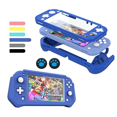 Abbildung von FIWWAT Switch Lite Hülle, Schutzhülle für Nintendo 2019, kompatibel mit Displayschutz, Handgriffhülle eingebautem PC Bildschirm und 2 Daumenkappen, Blau